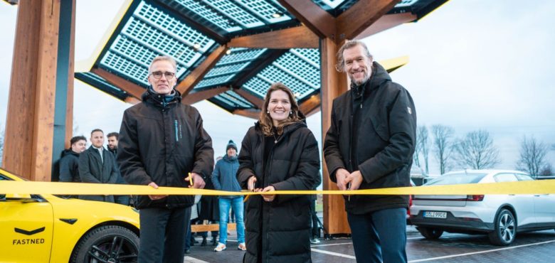 Vorreiter Fastned: Eröffnung der ersten Schnellladestation im Deutschlandnetz